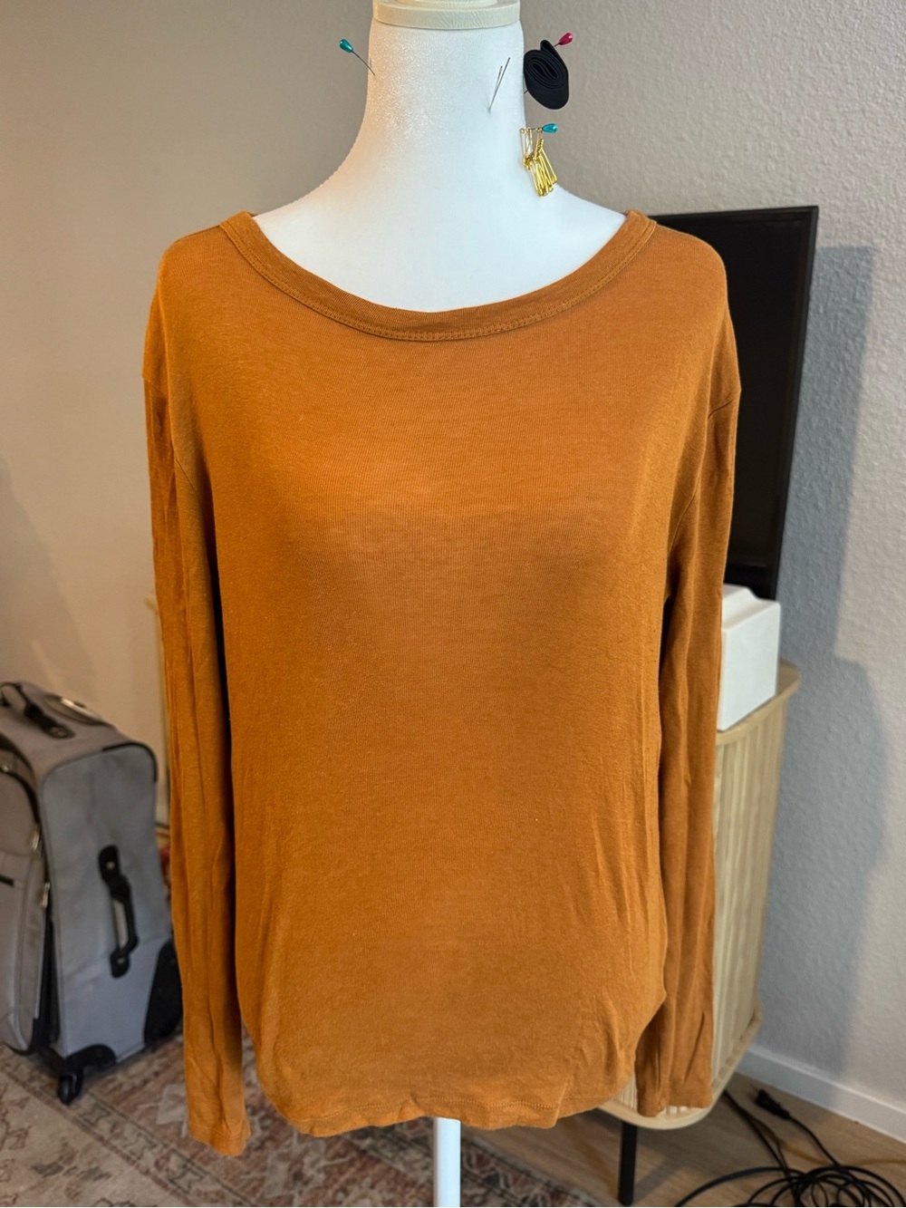 Classic Long-Sleeve Crewneck Top - Rust